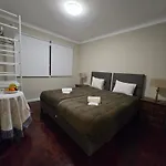 בית אירוח Mae Maria House Vila Cha (Porto)