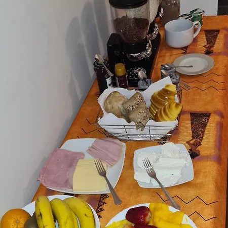 Mãe Maria House Pilgrims Santiago *